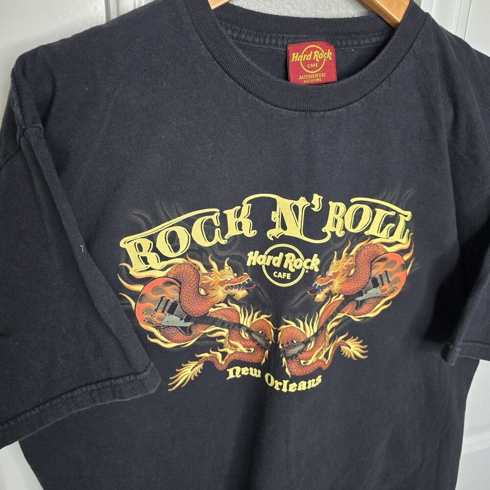 Vintage Hard Rock Cafe Men's Large Rock N’ Roll New Orleans Dragon T-shirt Black